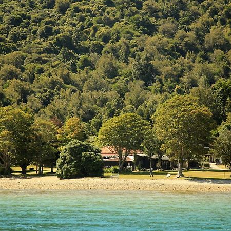 Furneaux Lodge Endeavour Inlet Экстерьер фото